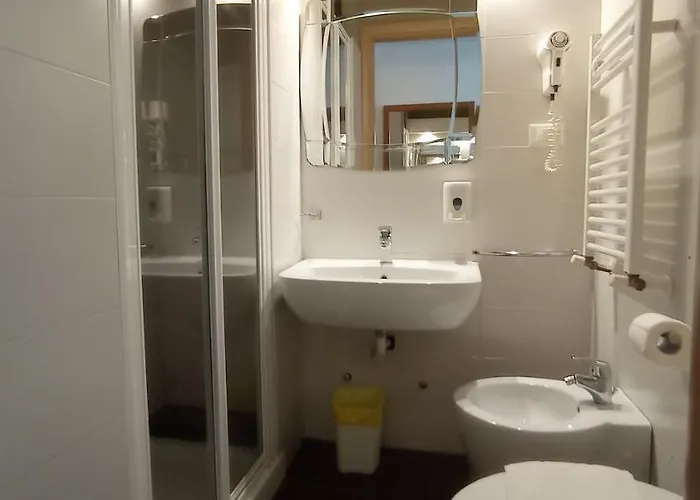 Travellers Otel 2*