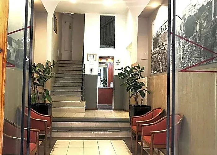 Otel Travellers Roma